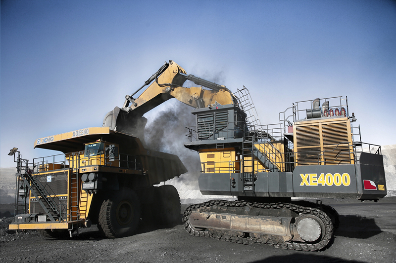 XE4000与XDE240山西露天煤矿成套施工